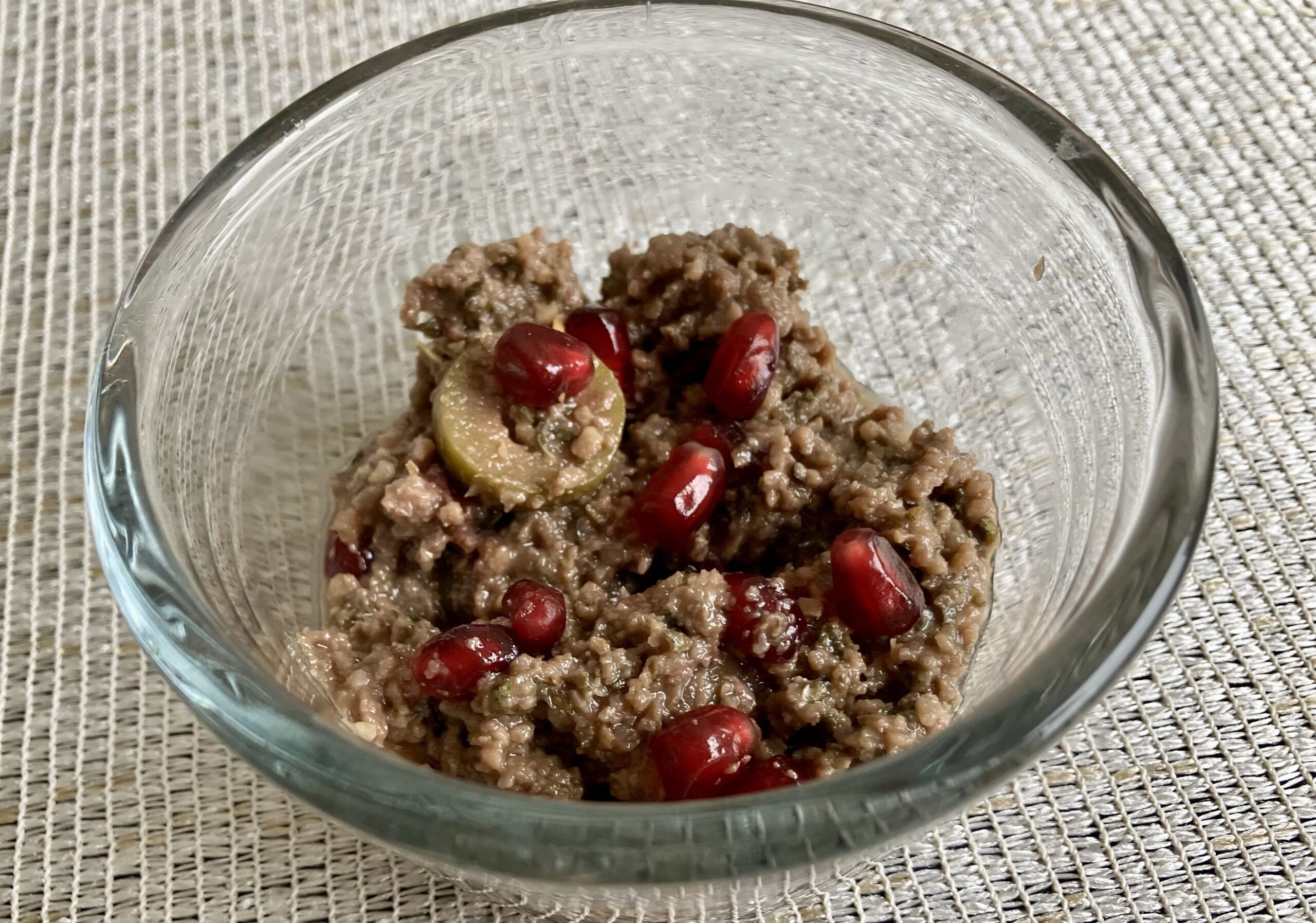 Zeetoon Parvardeh – Marynowane zielone oliwki