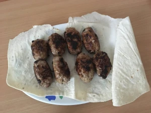 Köfte – frikadelki